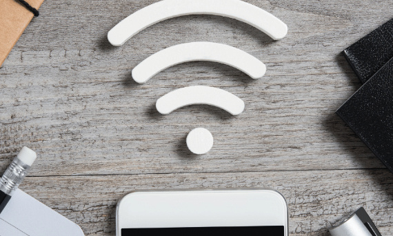 Wolne WiFi? Zobacz, jak przyspieszyć internet w telefonie jednym ruchem